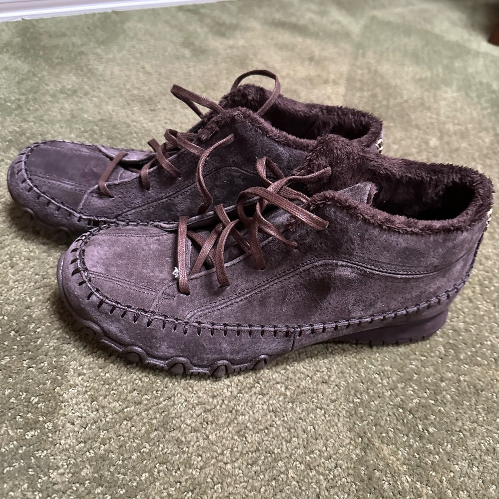 Brown Suede Fur-Lined Skechers Ankle Boots